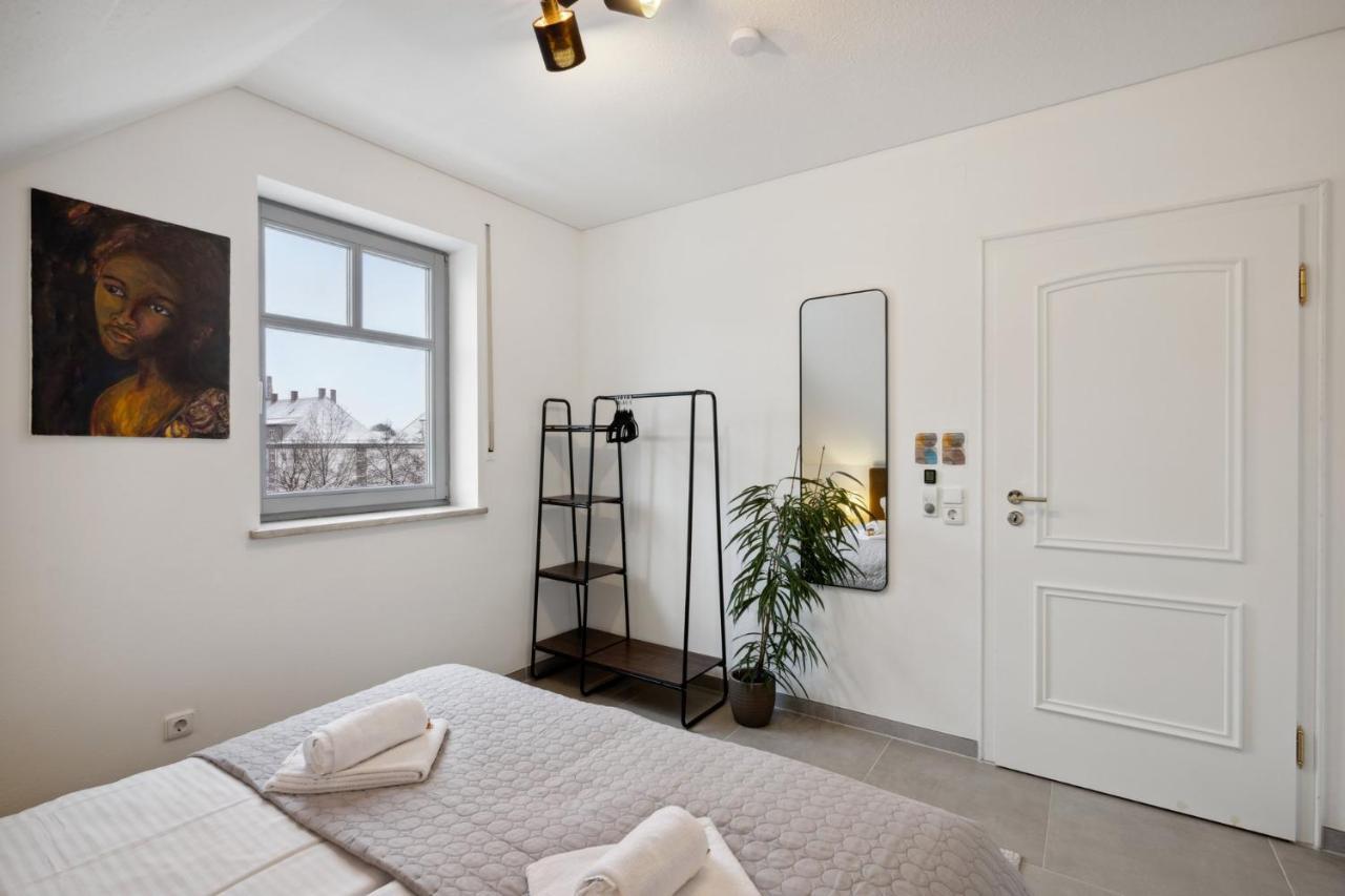 Smooth Living Apartments Augsburg Lechhausen - Free Parking ภายนอก รูปภาพ